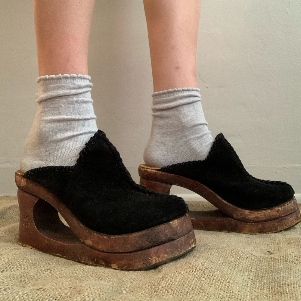 Martinelli platform mules